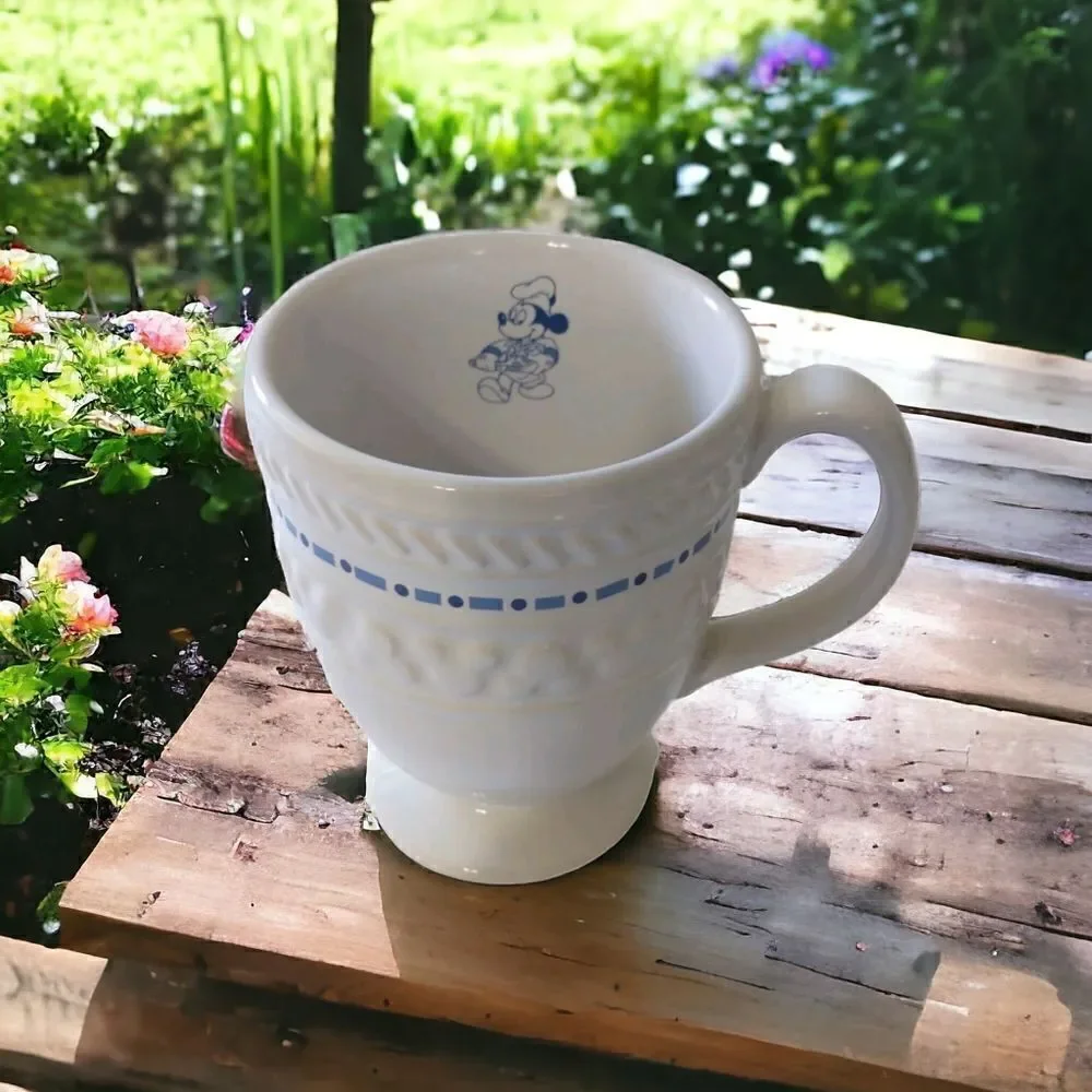 Gourmet Mickey Mouse Mug Coffee Cup Ceramic Blue White 12oz Pedestal Vintage 90s